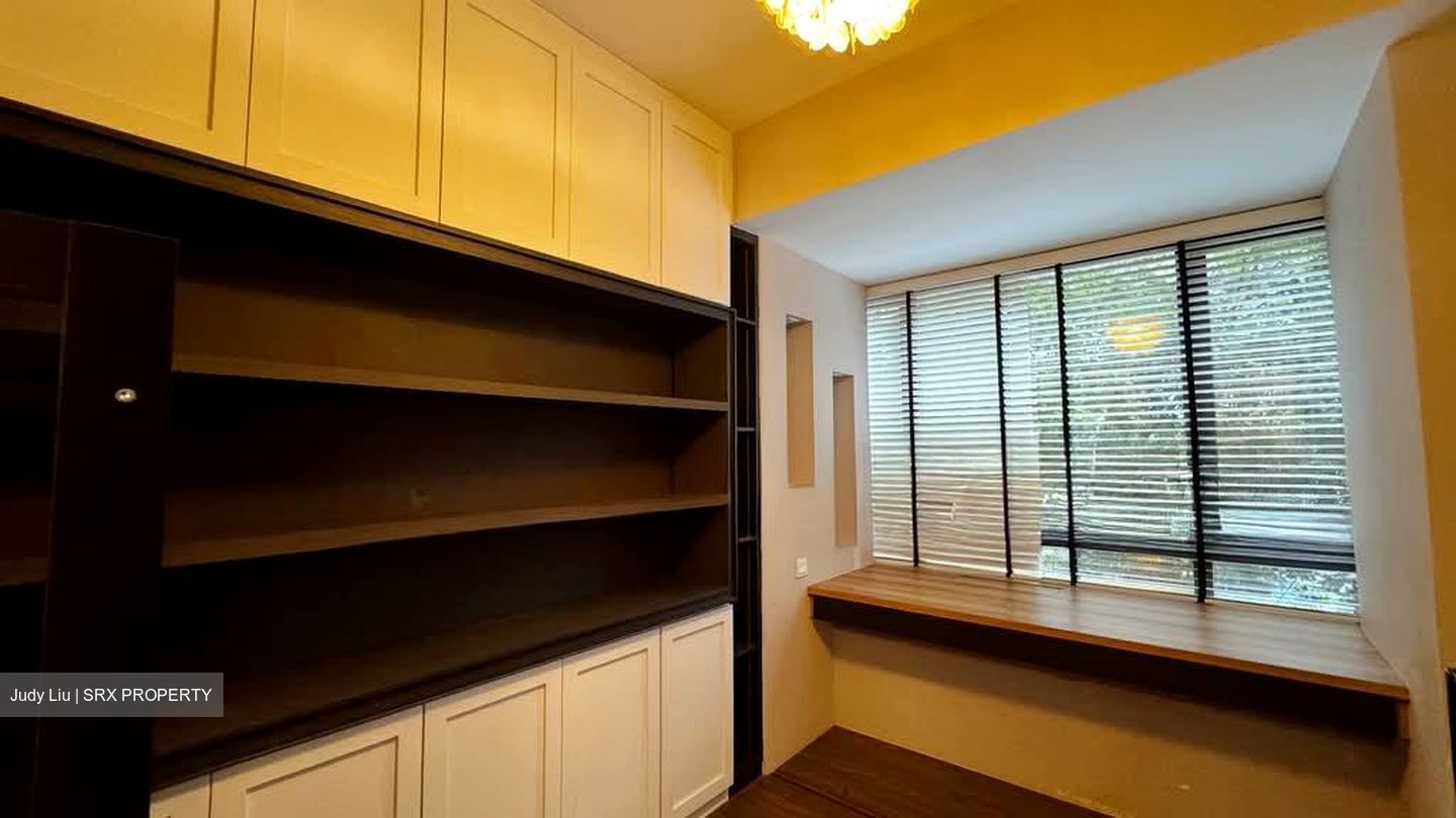 d'Nest (D18), Condominium #579672561